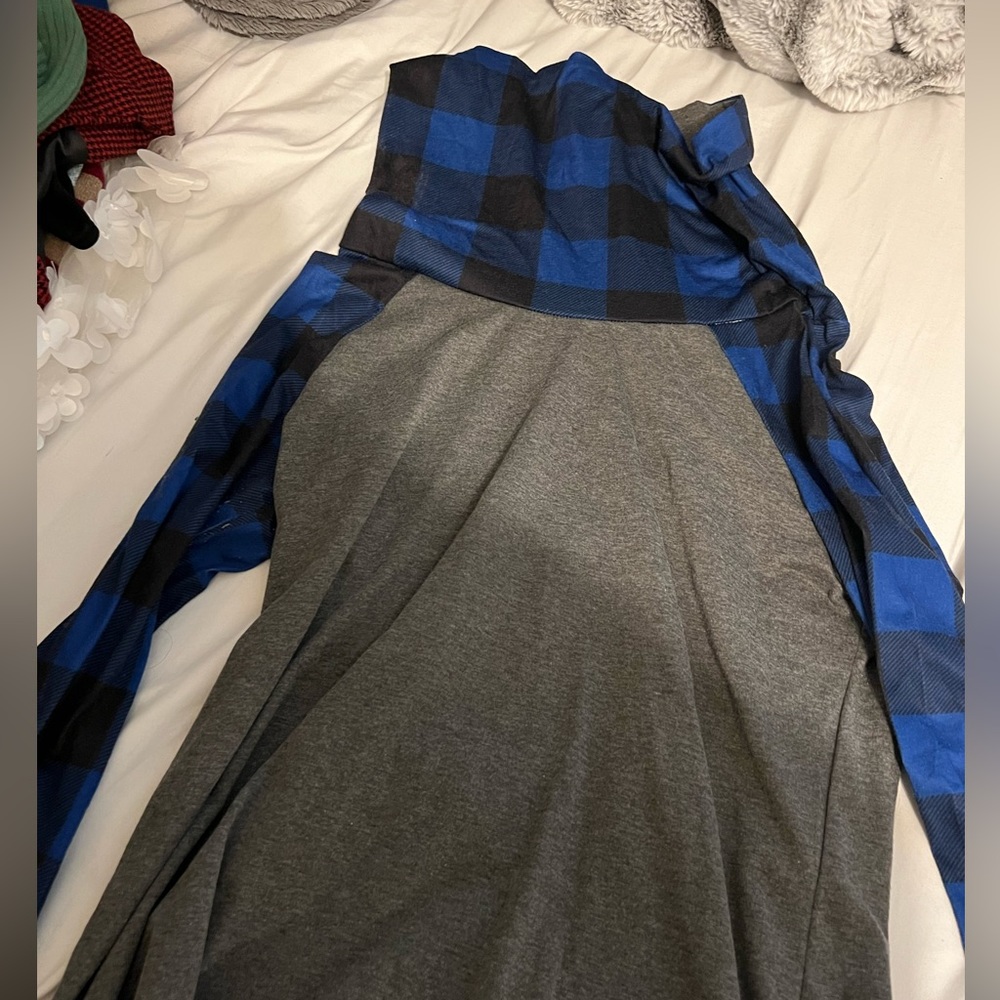 Checkered cow neck long sleeve